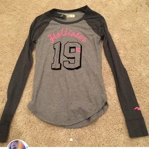 NEW! Hollister shirt💕